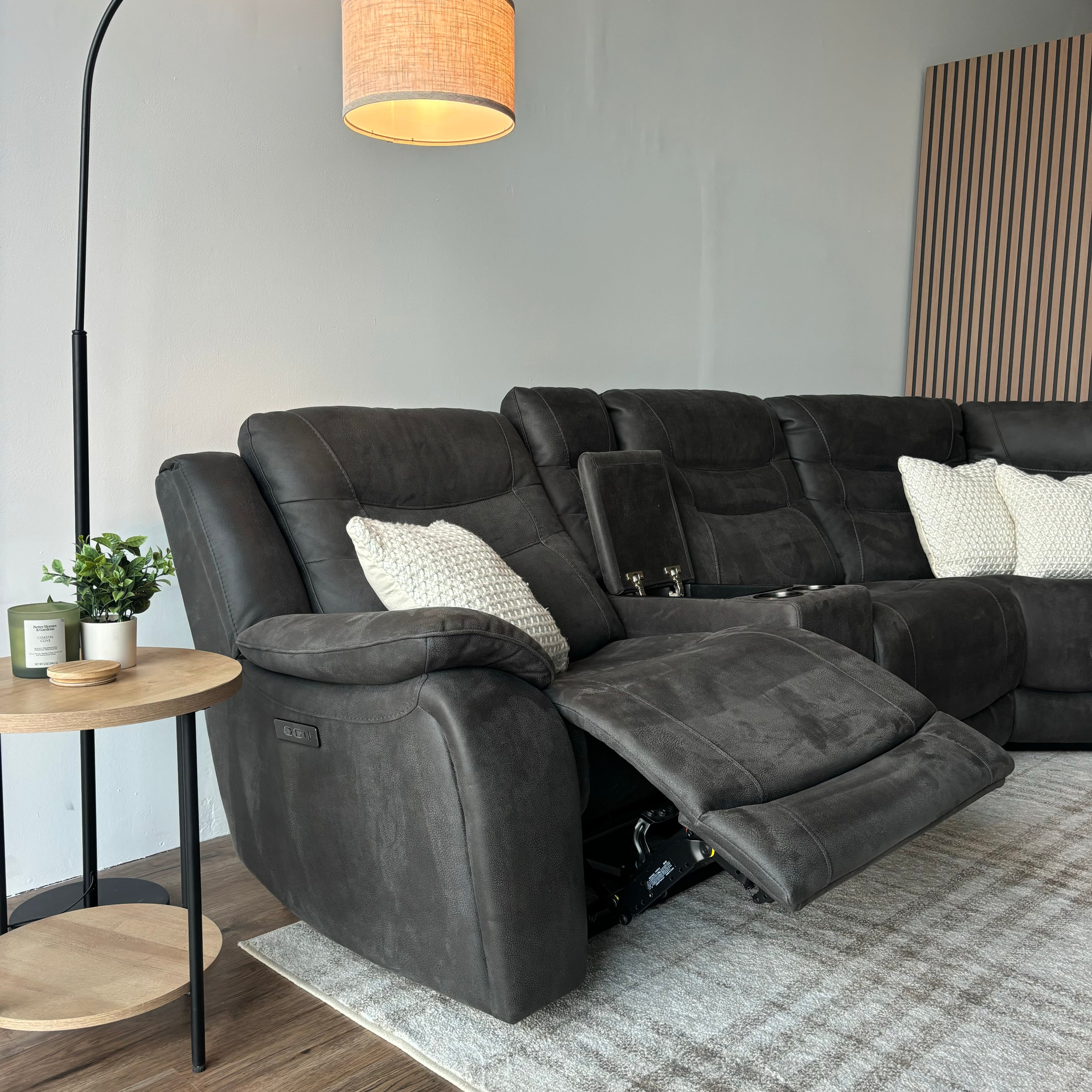 Kelsee 5-Piece Power Reclining Modular Sectional