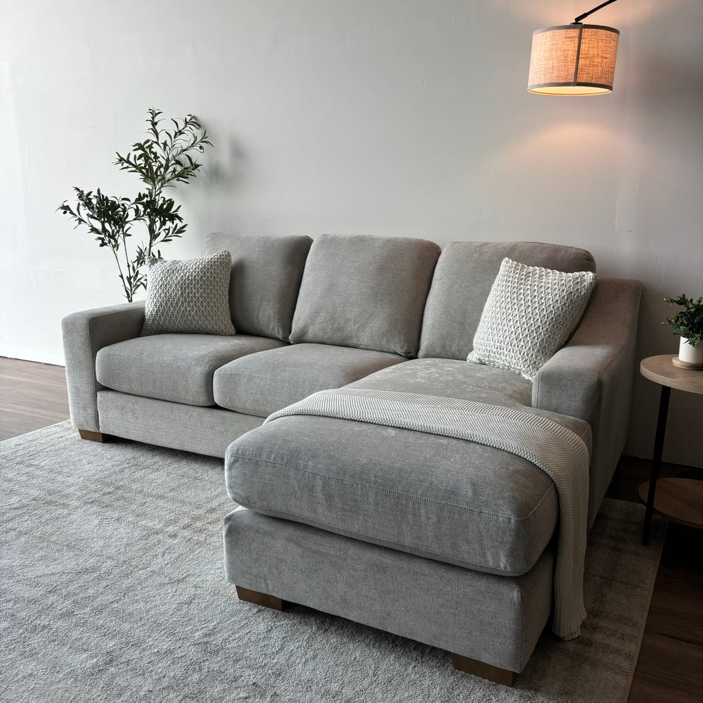 Thomasville Dillard Reversible Chaise Sofa