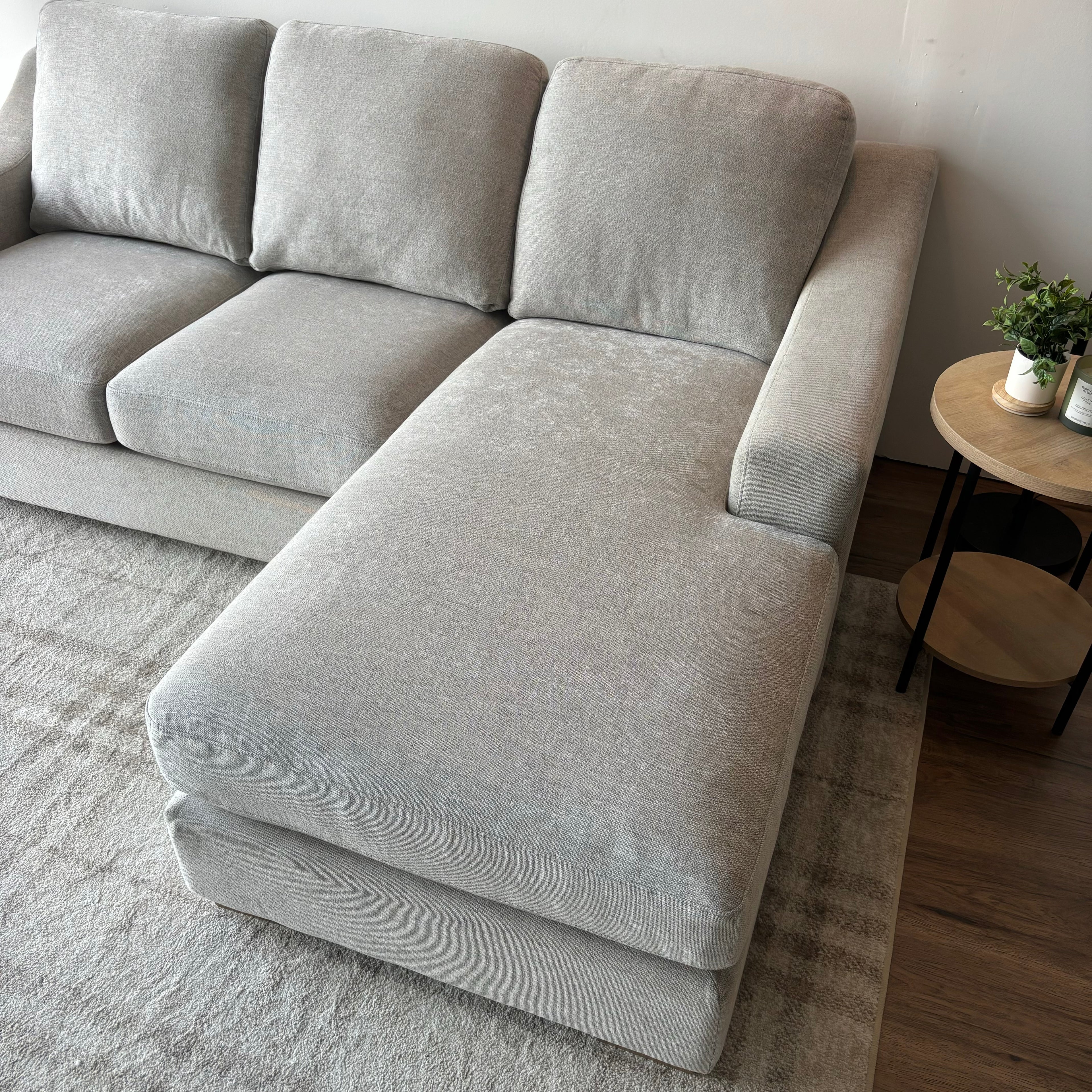 Thomasville Dillard Reversible Chaise Sofa