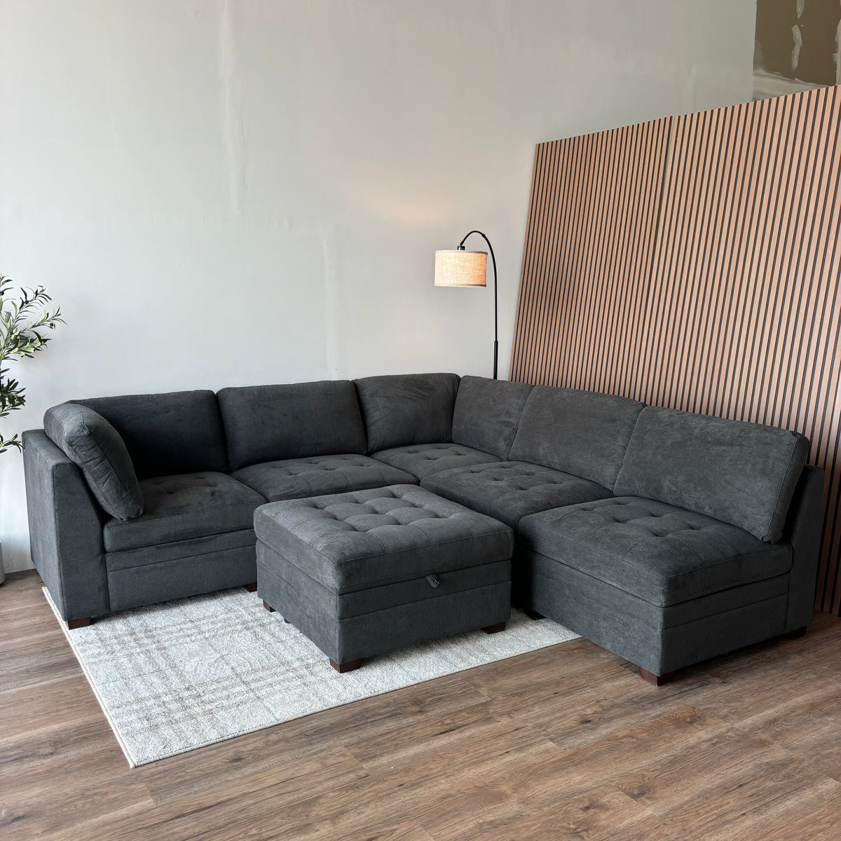 Thomasville Tisdale 6-Piece Modular Sectional