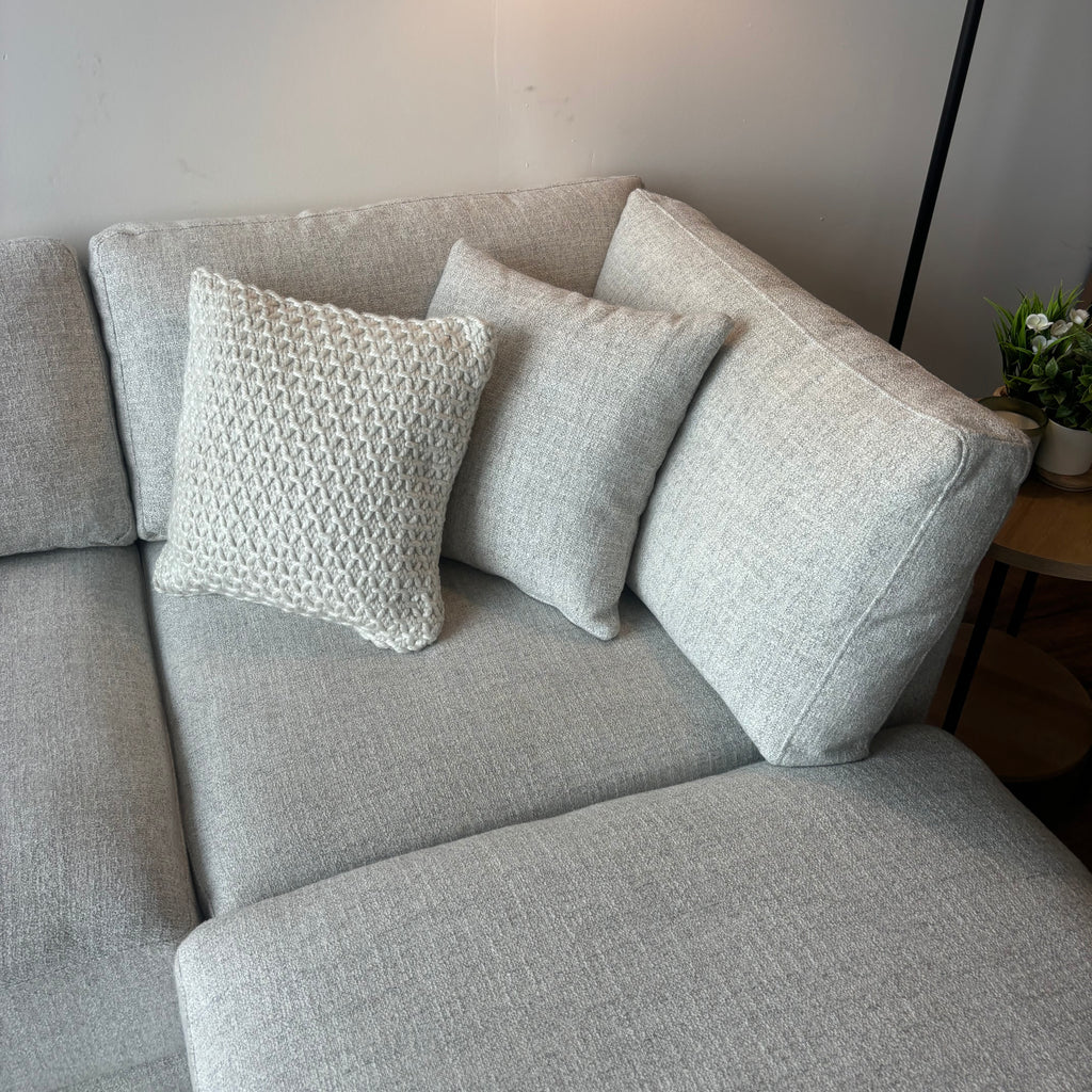 Aiden & Ivy Dayna 4-Piece Modular Sectional